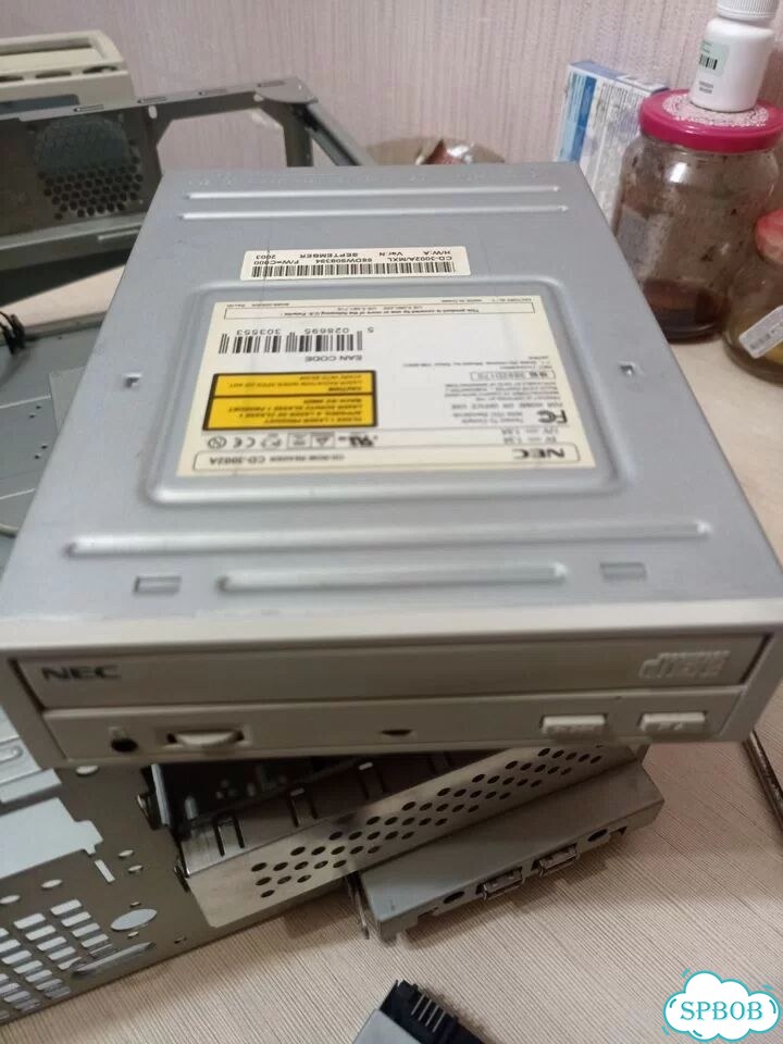 Системный блок InWin d500 для ретро сборки фото 9
