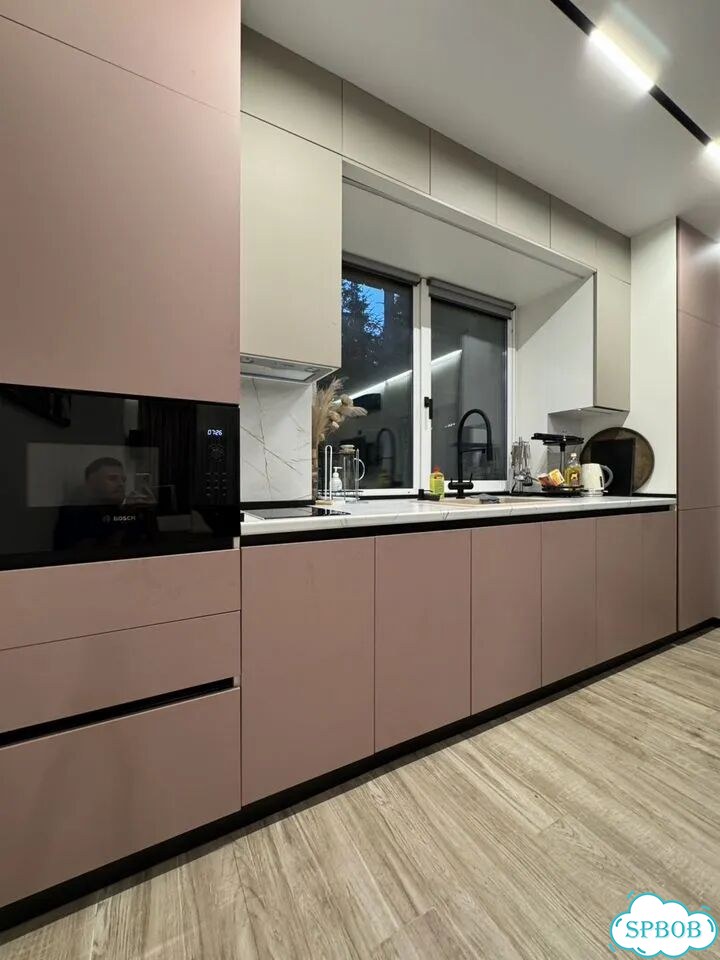 Дом 190 м² на участке 20 сот. фото 1