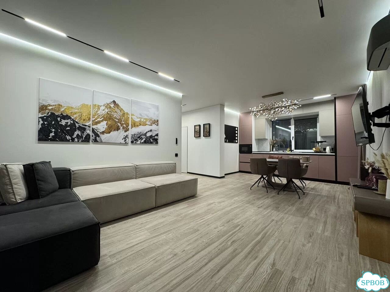 Дом 190 м² на участке 20 сот. фото 4
