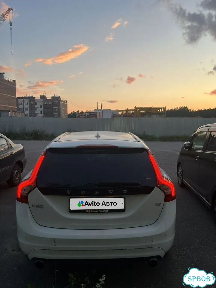 Volvo V60 1.6 AT, 2013, 127 000 км фото 4