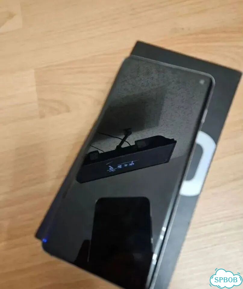 Samsung Galaxy S10, 8/128 ГБ, 2 SIM фото 3