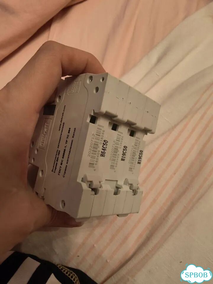Автомат ва103 3п C50 DEKraft ва47 фото 3