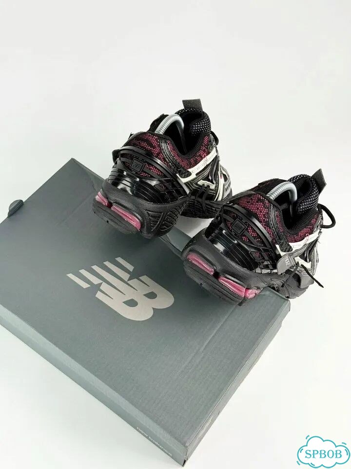 New Balance 1906A Black Pink фото 6