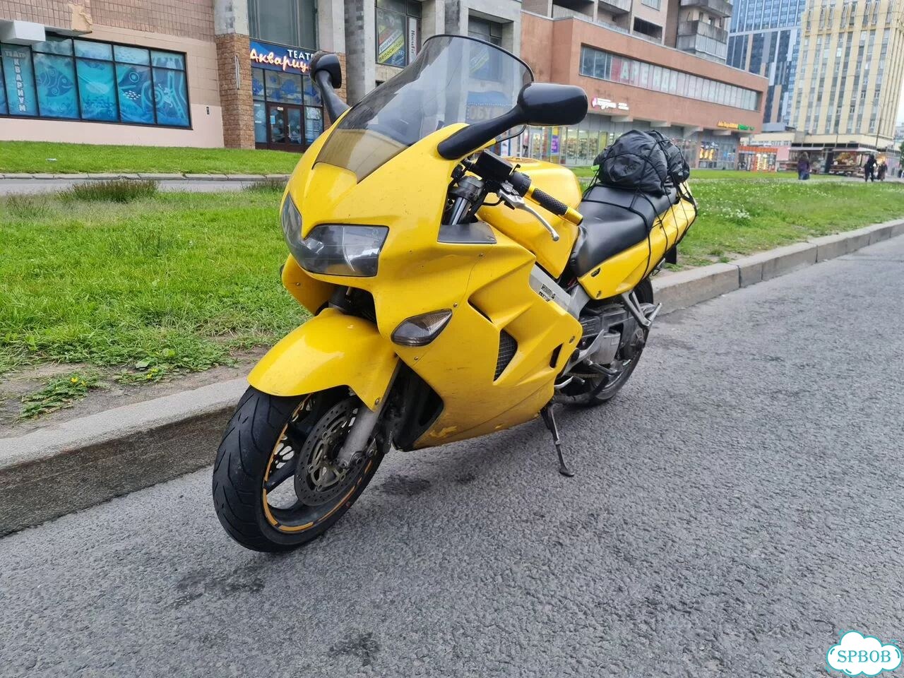 Honda VFR 800, 2000, 46 000 км фото 6