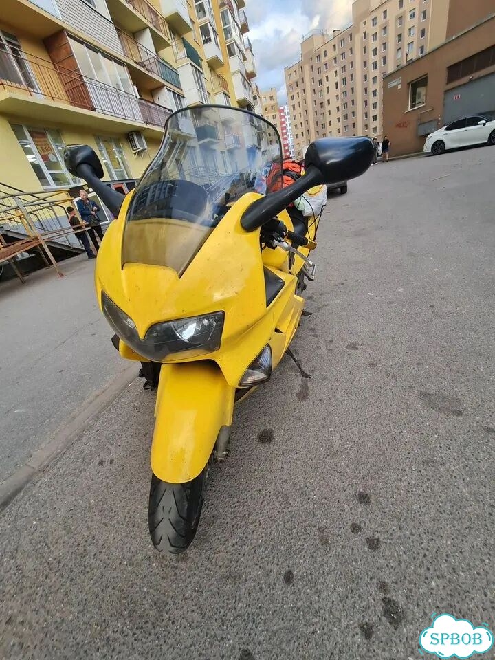 Honda VFR 800, 2000, 46 000 км фото 8