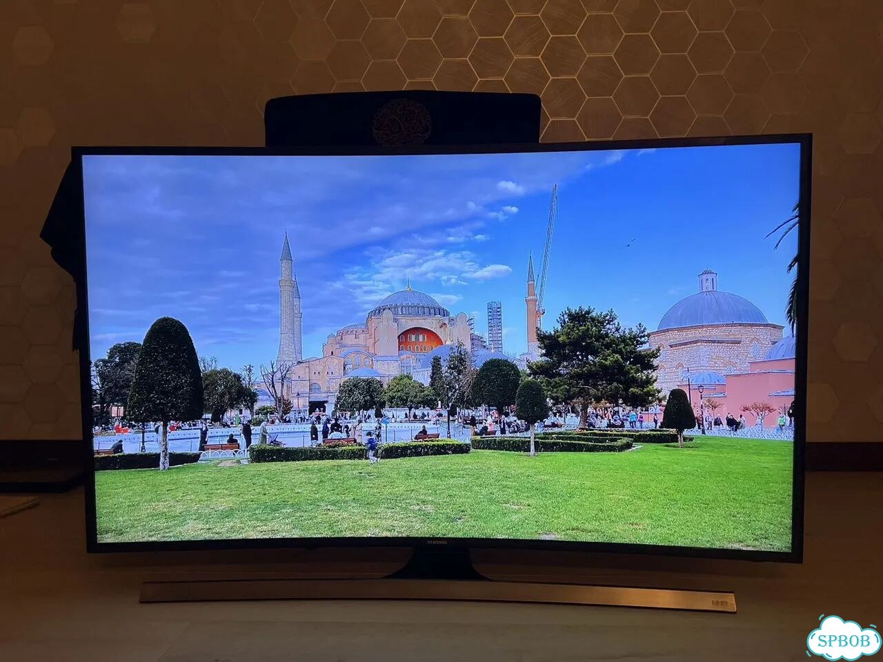 Телевизор UHD изогнутый Samsung UE48JU6600 фото 1