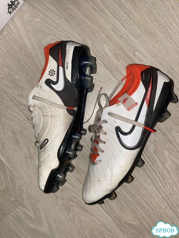 Футбольные бутсы nike tiempo фото 1
