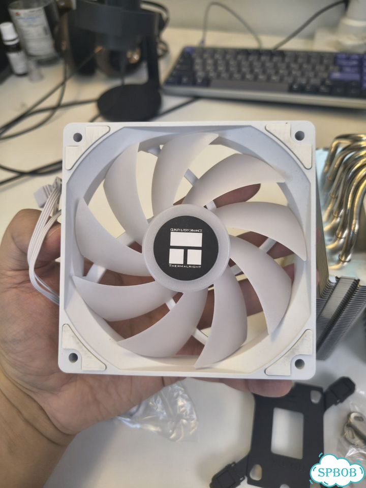 Thermalright Peerless Assassin 120 Digital white фото 4