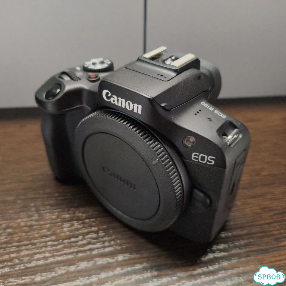 Canon EOS R100 body фото 1