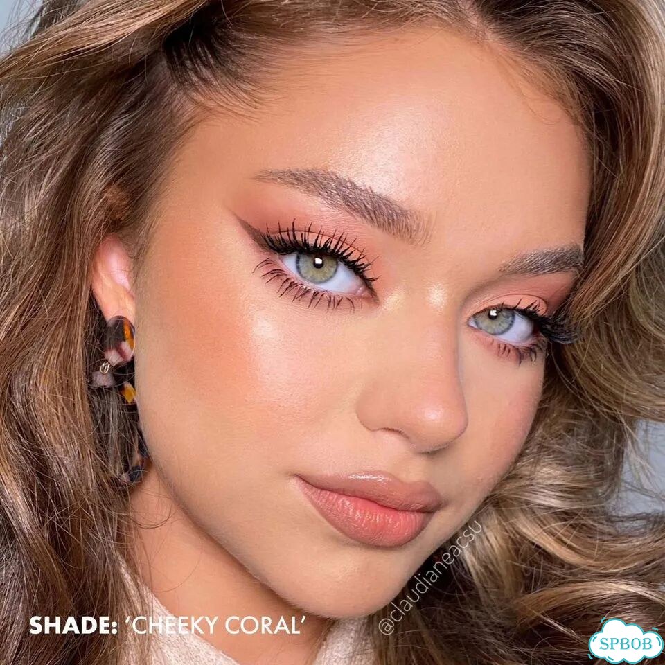 Жидкие румяна iconic London Blush Cheeky Coral фото 8