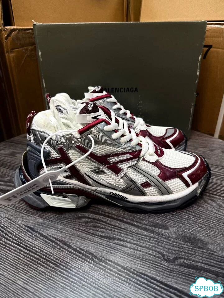 Кроссовки Balenciaga Runner фото 1