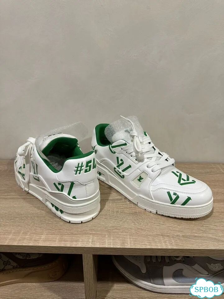 Louis Vuitton Trainer Sneaker White/Green 43 EUR фото 1