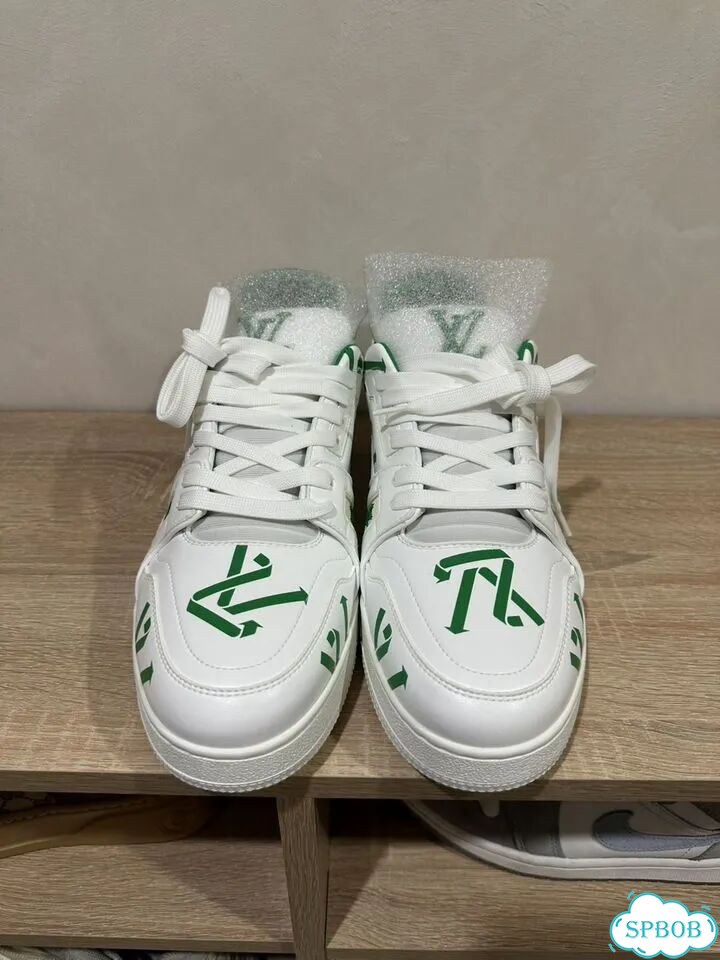 Louis Vuitton Trainer Sneaker White/Green 43 EUR фото 3