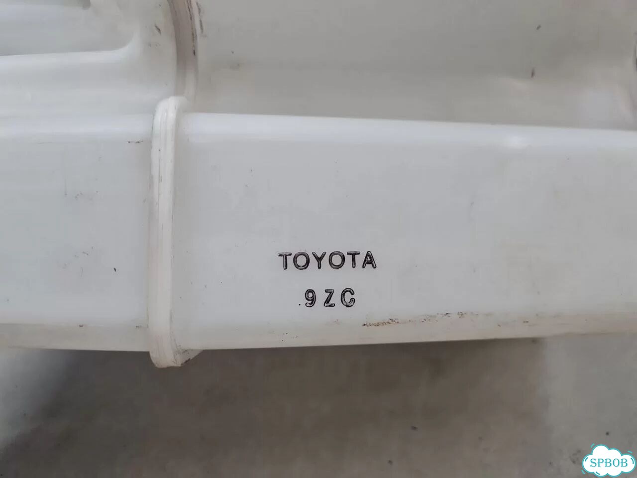 Бачок омывателя лобового стекла Toyota RAV 4 2019 фото 3