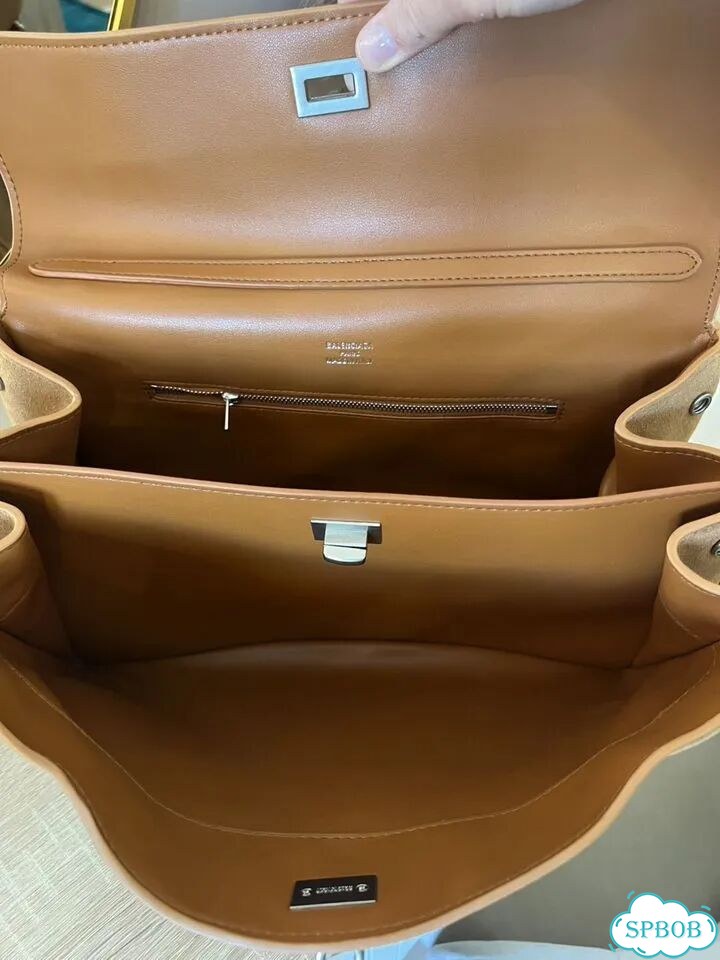 Сумка balenciaga замша в наличии фото 5
