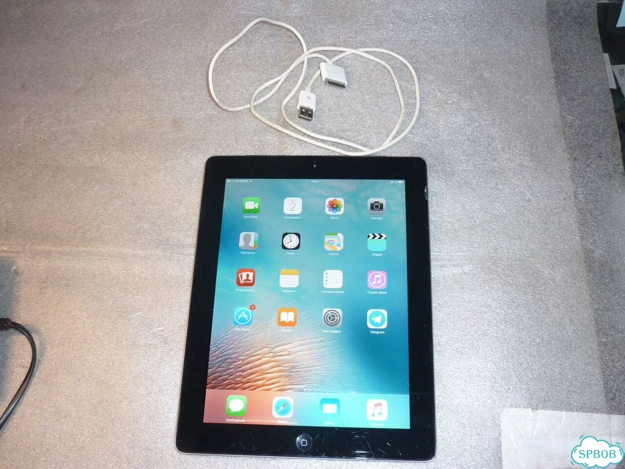 Планшет Apple iPad 2 (модель A1396) - 3G -16гб фото 1