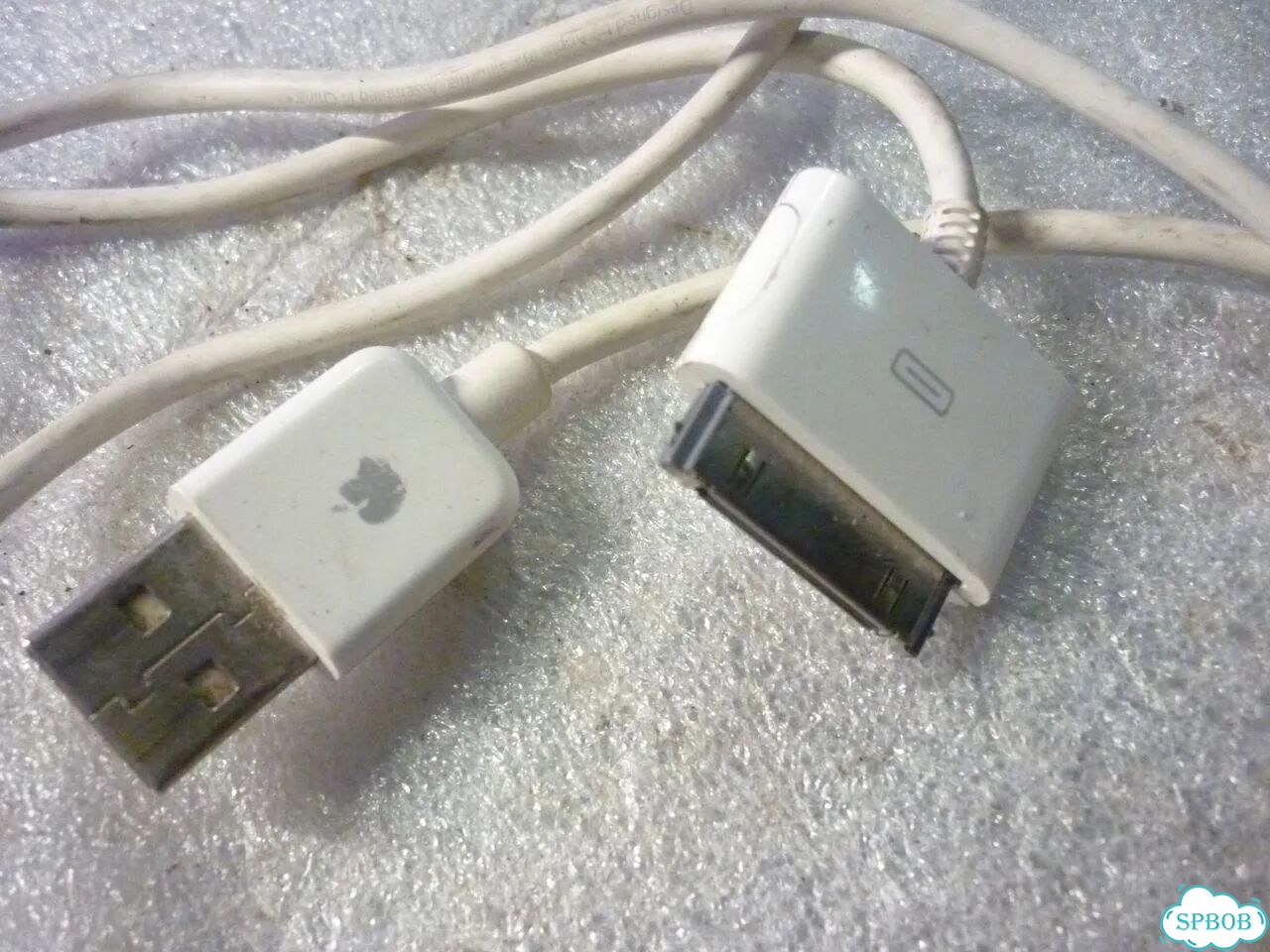 Планшет Apple iPad 2 (модель A1396) - 3G -16гб фото 3