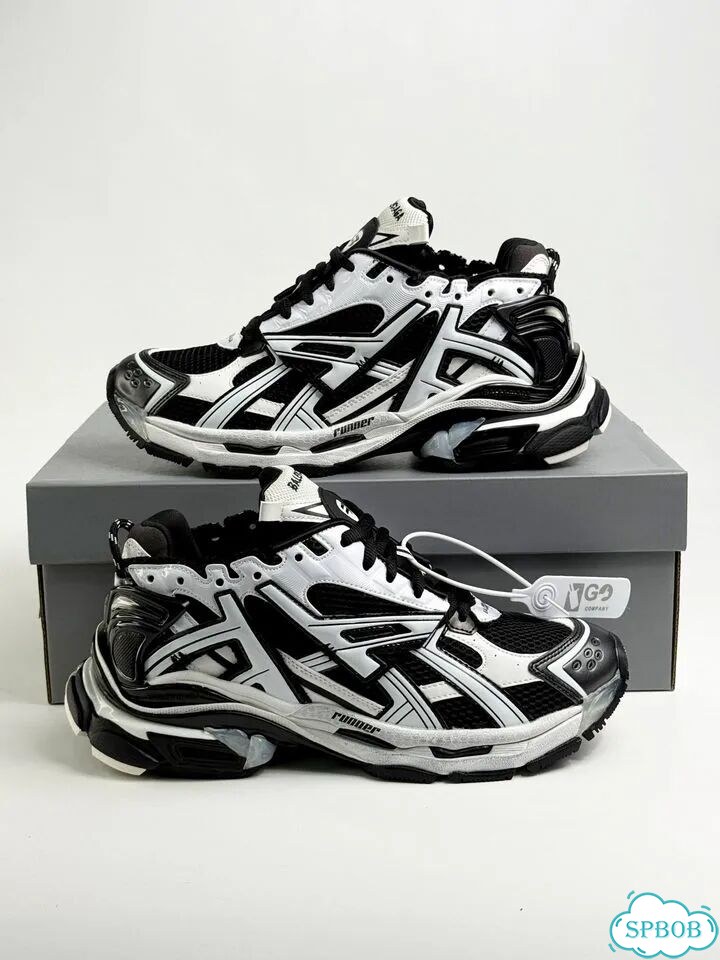 Balenciaga Runner Black White фото 1