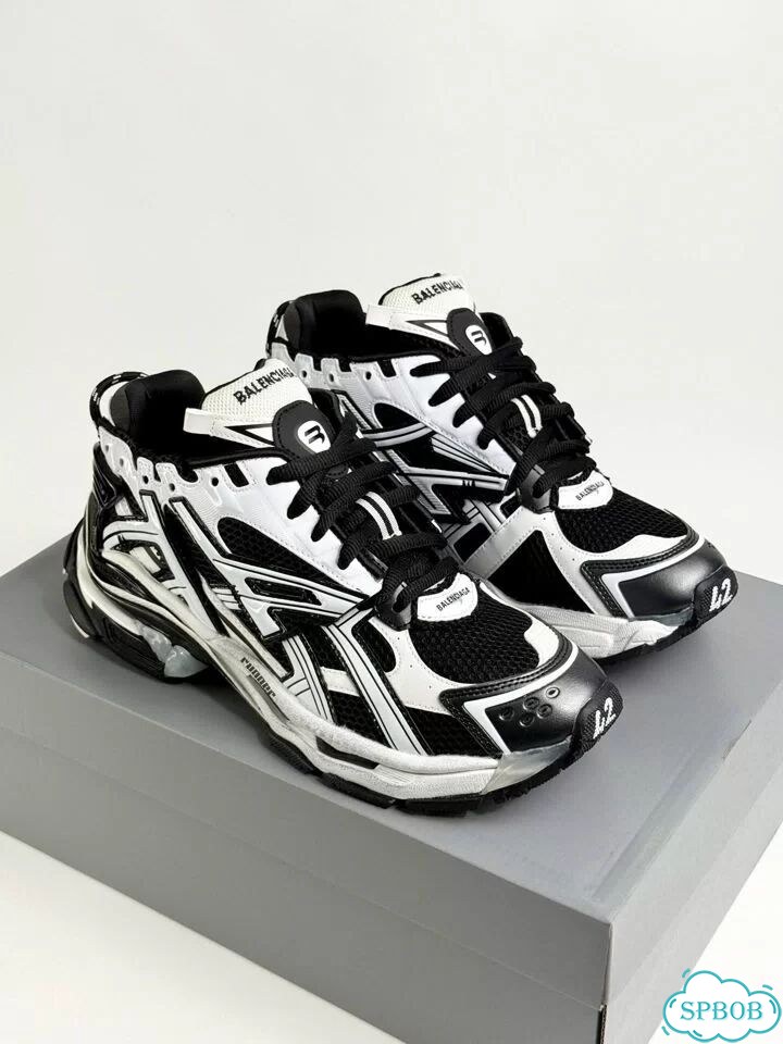 Balenciaga Runner Black White фото 4