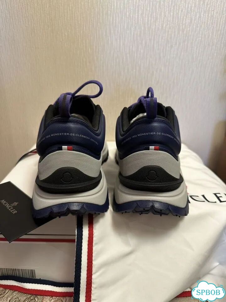 Кроссовки Moncler фото 3