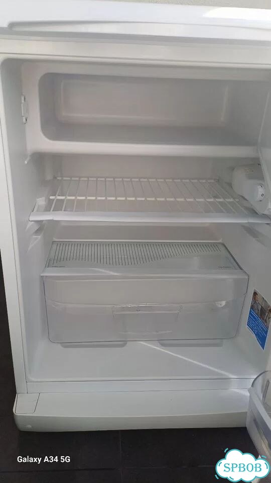 Холодильник Indesit MT 08 фото 5