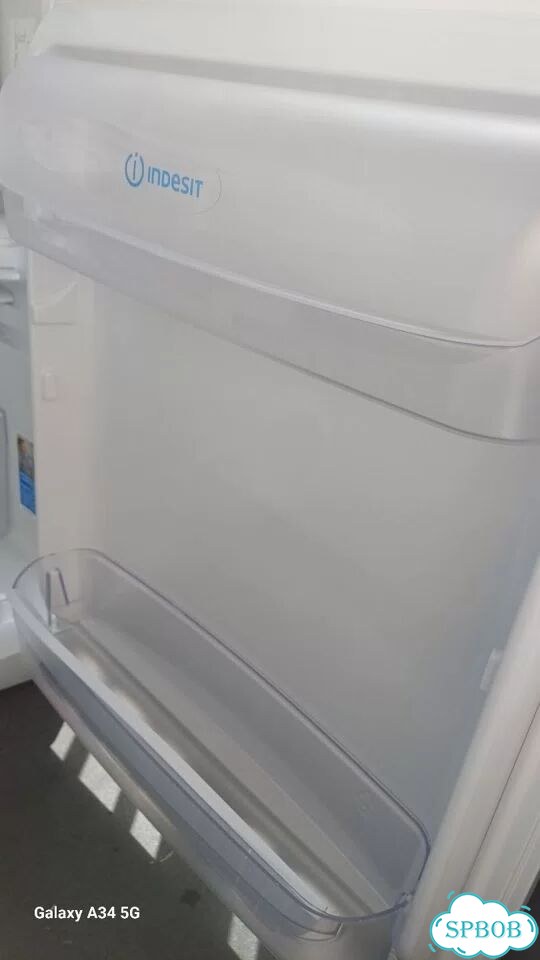 Холодильник Indesit MT 08 фото 6