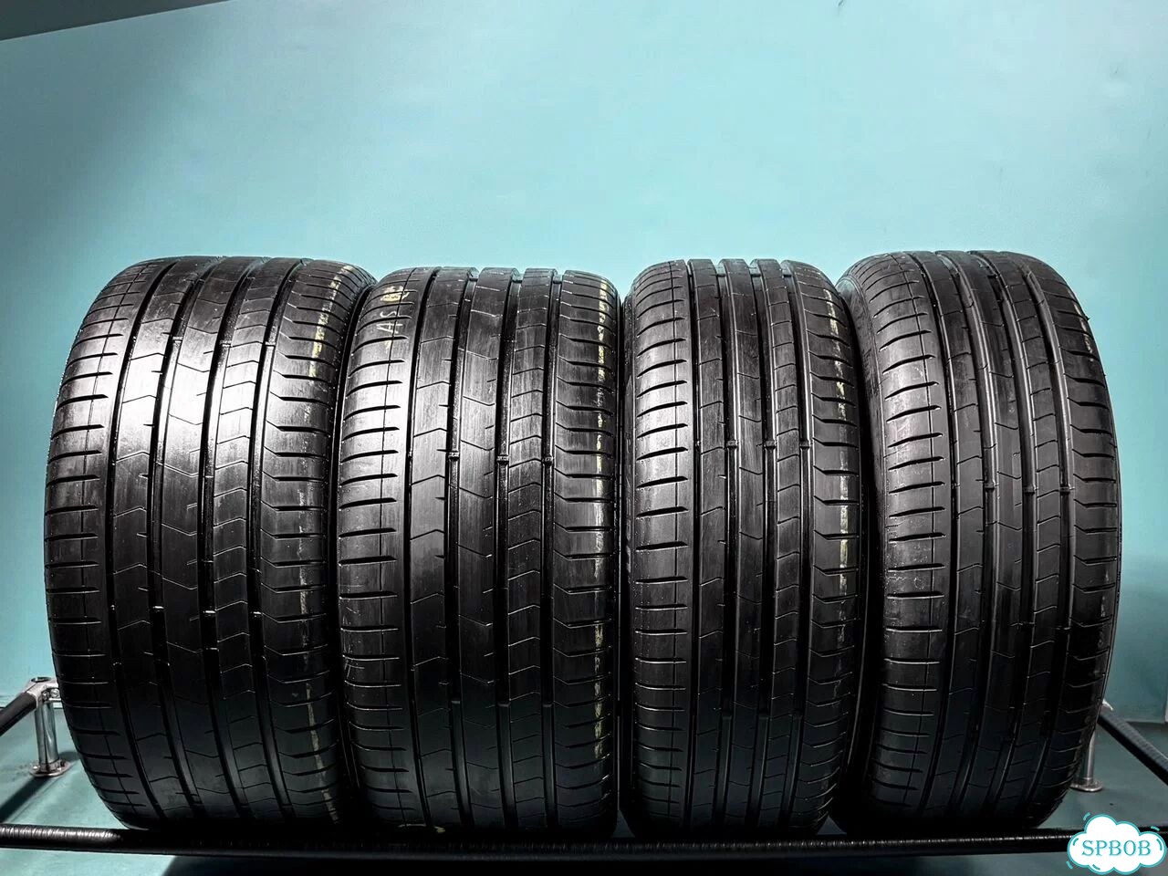 Pirelli P Zero PZ4 245/35 R20 и 275/30 R20 95Y фото 2