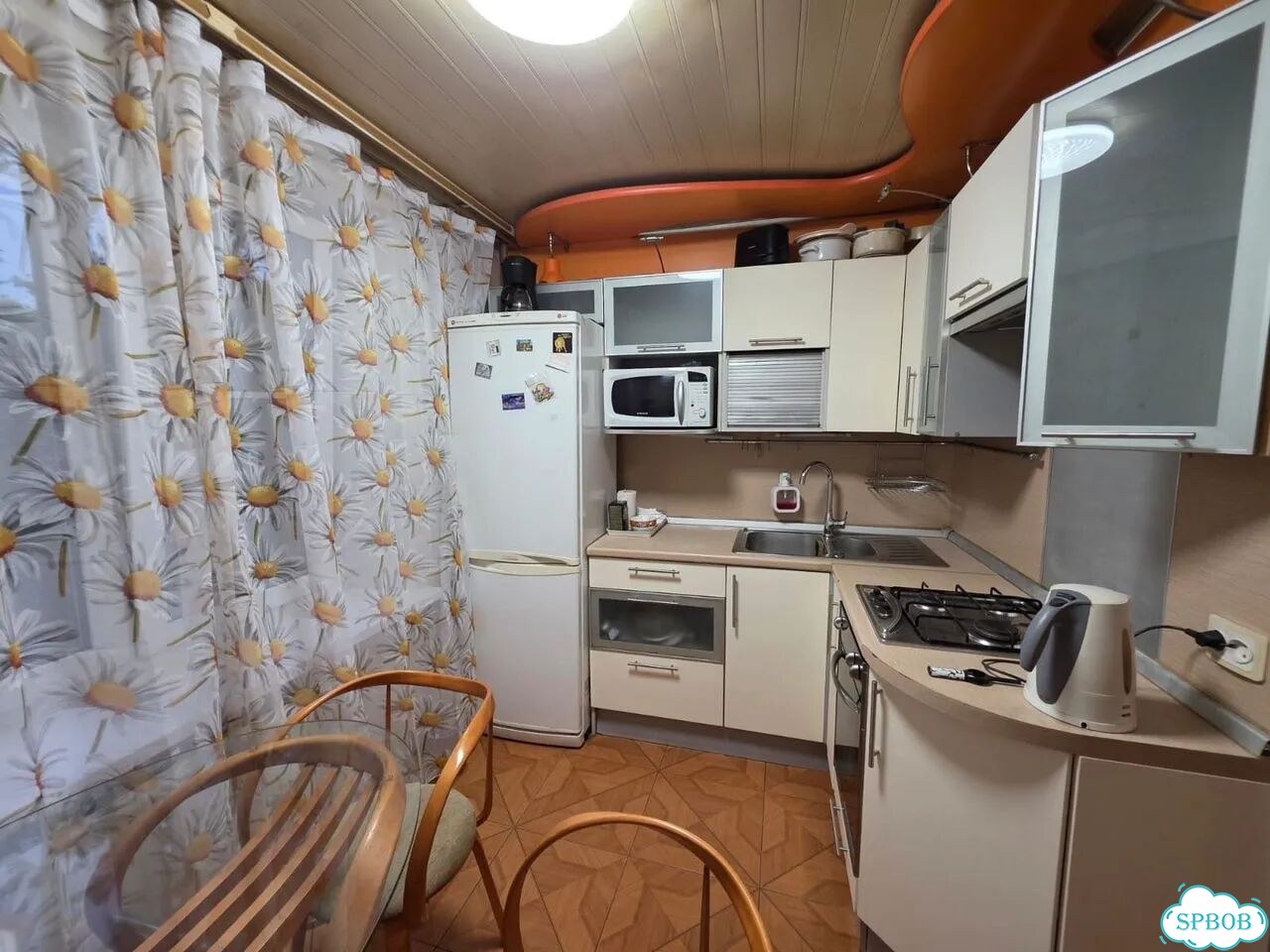 2-к. квартира, 60 м², 3/9 эт. фото 1