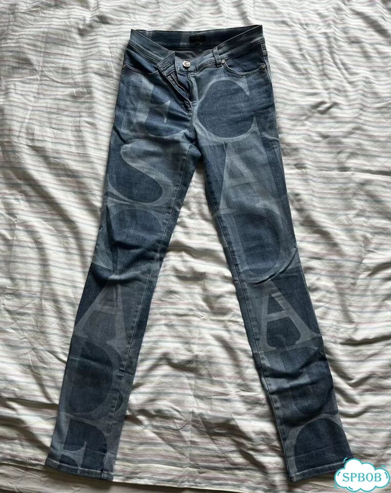 Escada джинсы фото 1