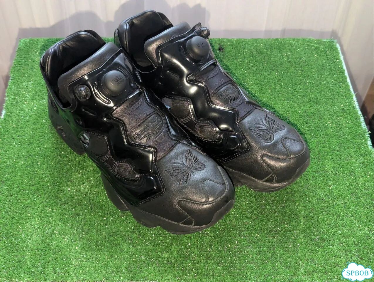 Кроссовки Reebok InstaPump Fury x Needles фото 1