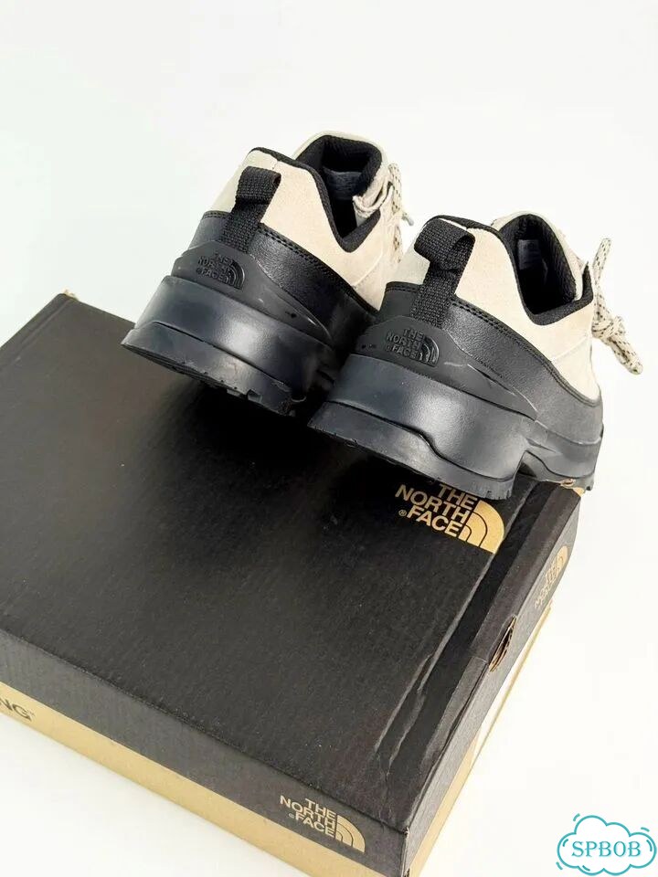 The North Face Nuptse Black Beige фото 1