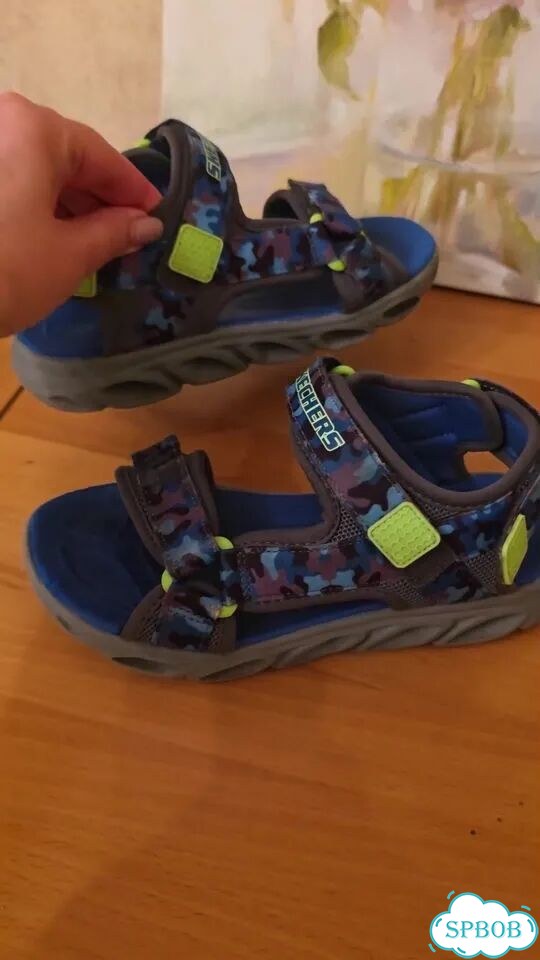 Сандалии Skechers светящиеся 33 р фото 1