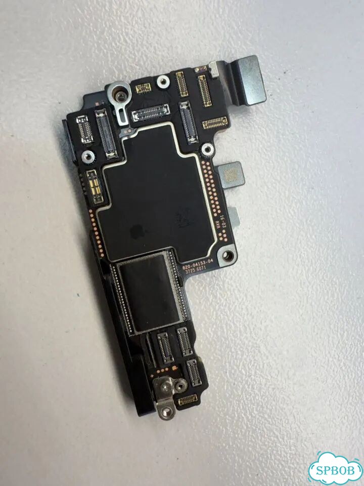 Материнская плата iPhone 17 Pro Max на запчасти фото 1