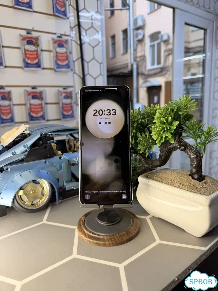 Samsung Galaxy Z Flip5, 8/256 ГБ, SIM + eSIM фото 9