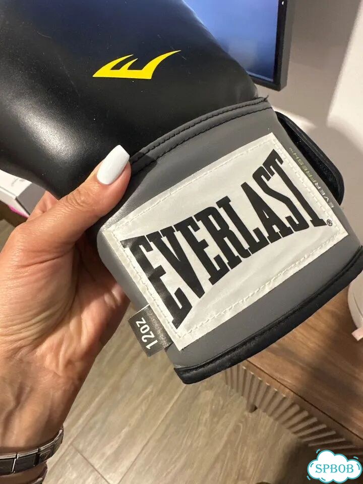 Боксерские перчатки 12 oz everlast фото 4