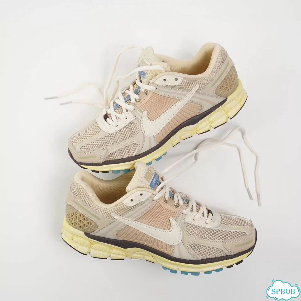 Nike Zoom Vomero 5 Beige White фото 4