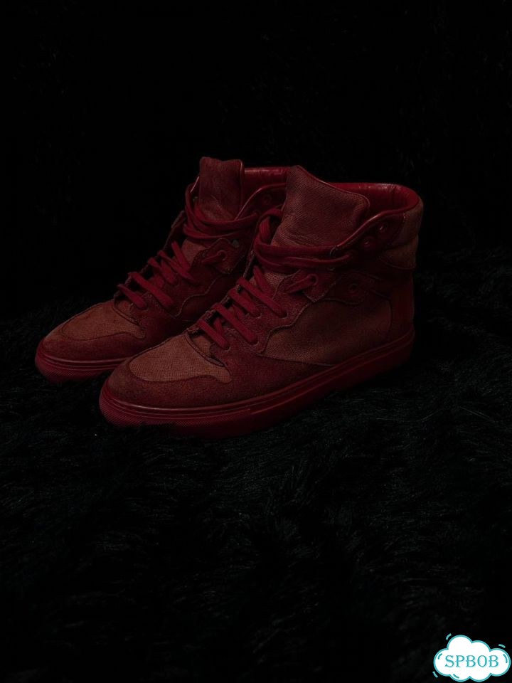 Balenciaga Nubuck High Tops оригинал фото 1