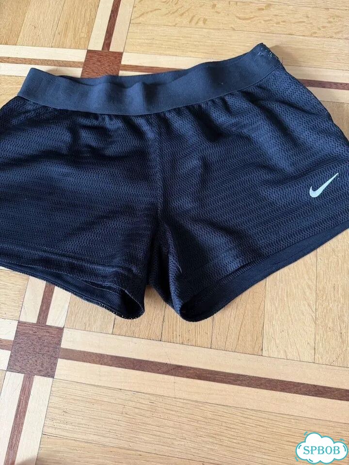 Спортивный Шорты nike оригинал фото 1