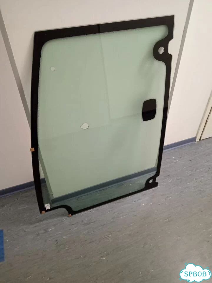Стекло кузовное заднее на Hidromek 102b фото 4