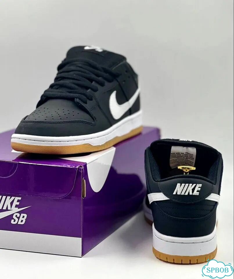 Nike SB Dunk Low Black White фото 5