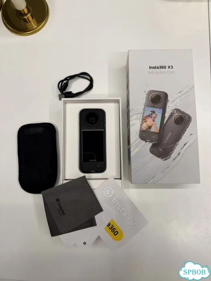 Экшн камера insta 360 x3 фото 1