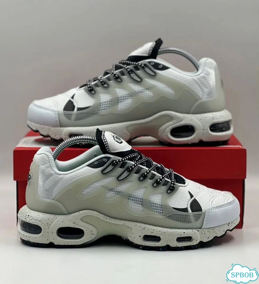 Nike Air Max Plus White Black фото 3
