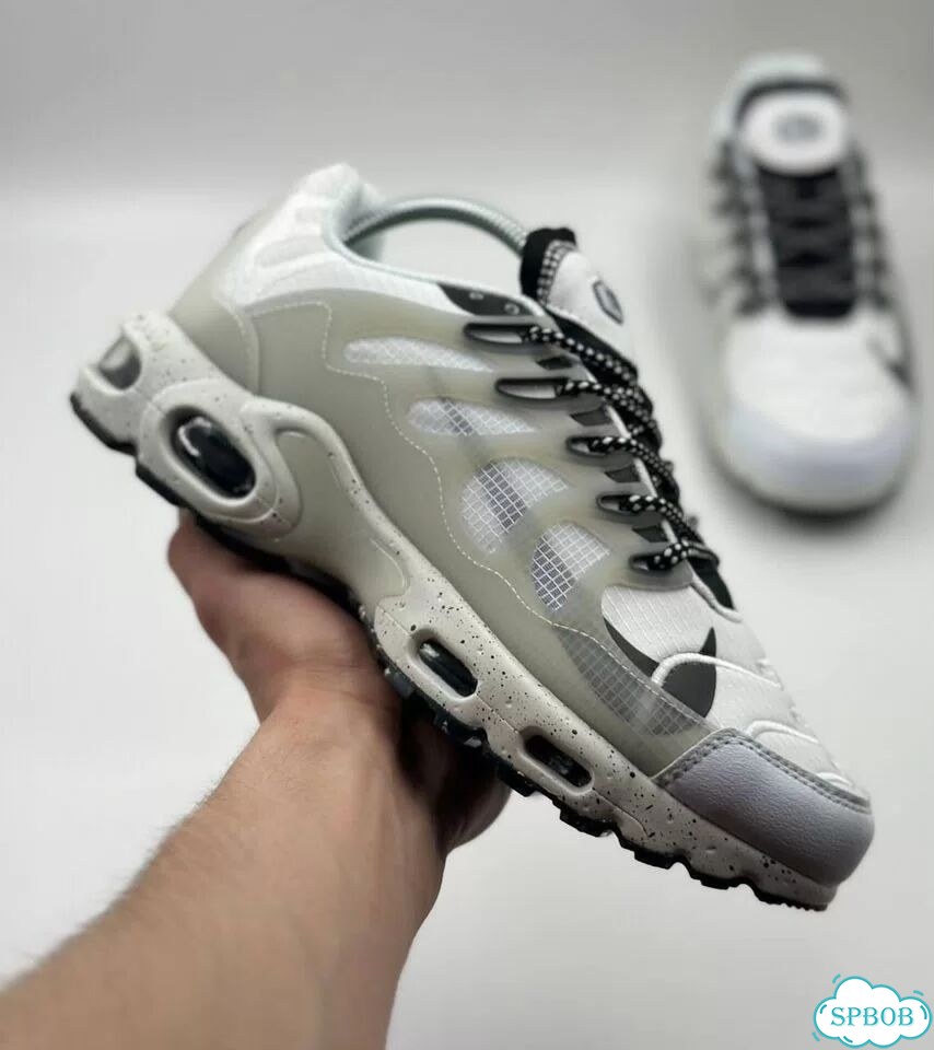 Nike Air Max Plus White Black фото 5
