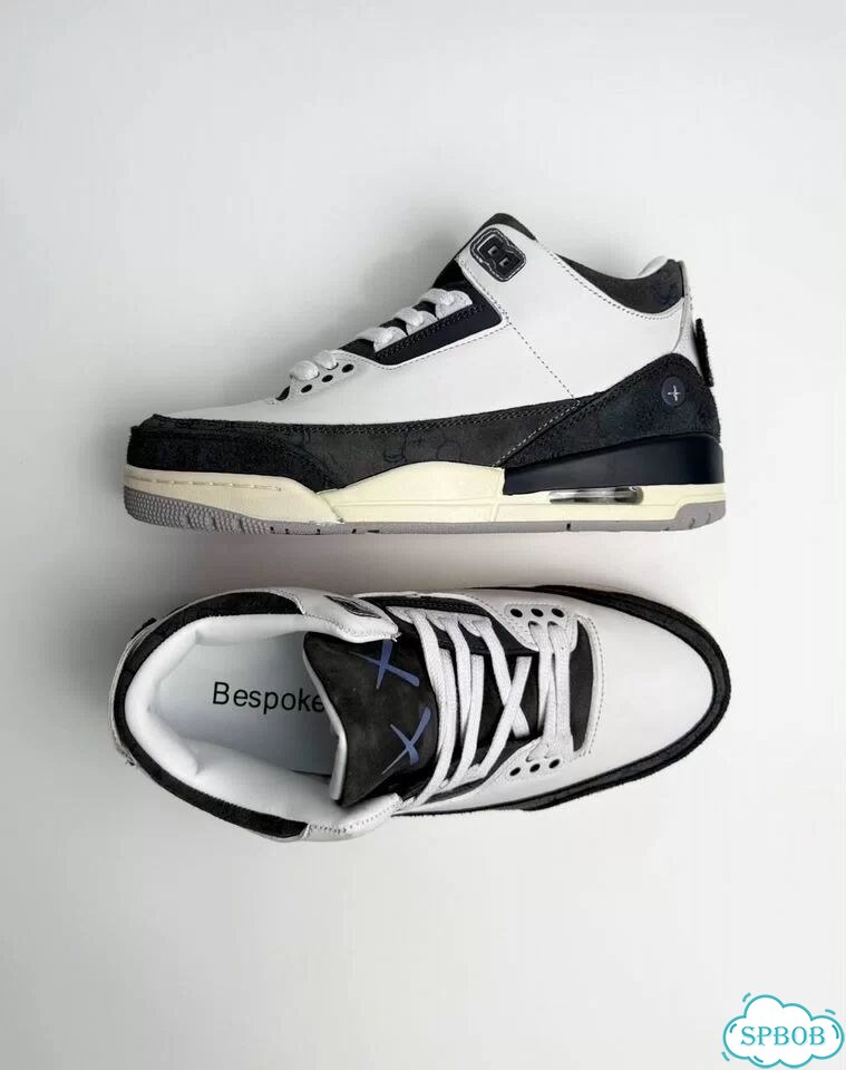Nike Air Jordan 3 Retro Kaws Black White фото 8