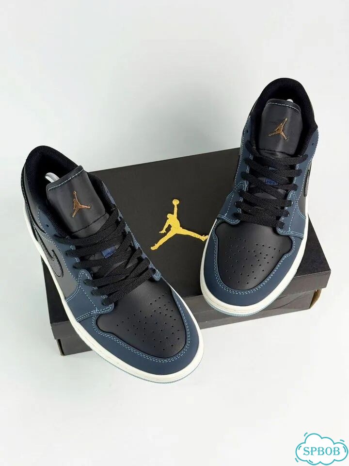 Nike Air Jordan 1 Low SE Navy Blue фото 4