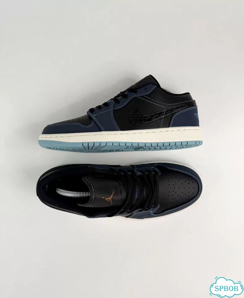 Nike Air Jordan 1 Low SE Navy Blue фото 8