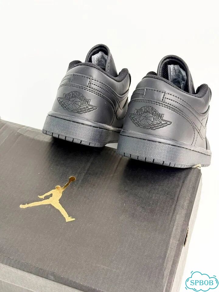 Nike Air Jordan 1 Low Black фото 2