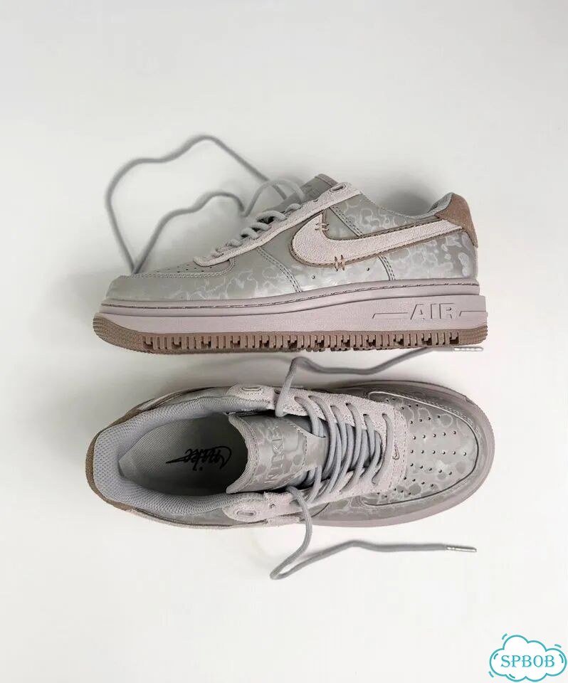 Nike Air Force 1 Lux Grey фото 8