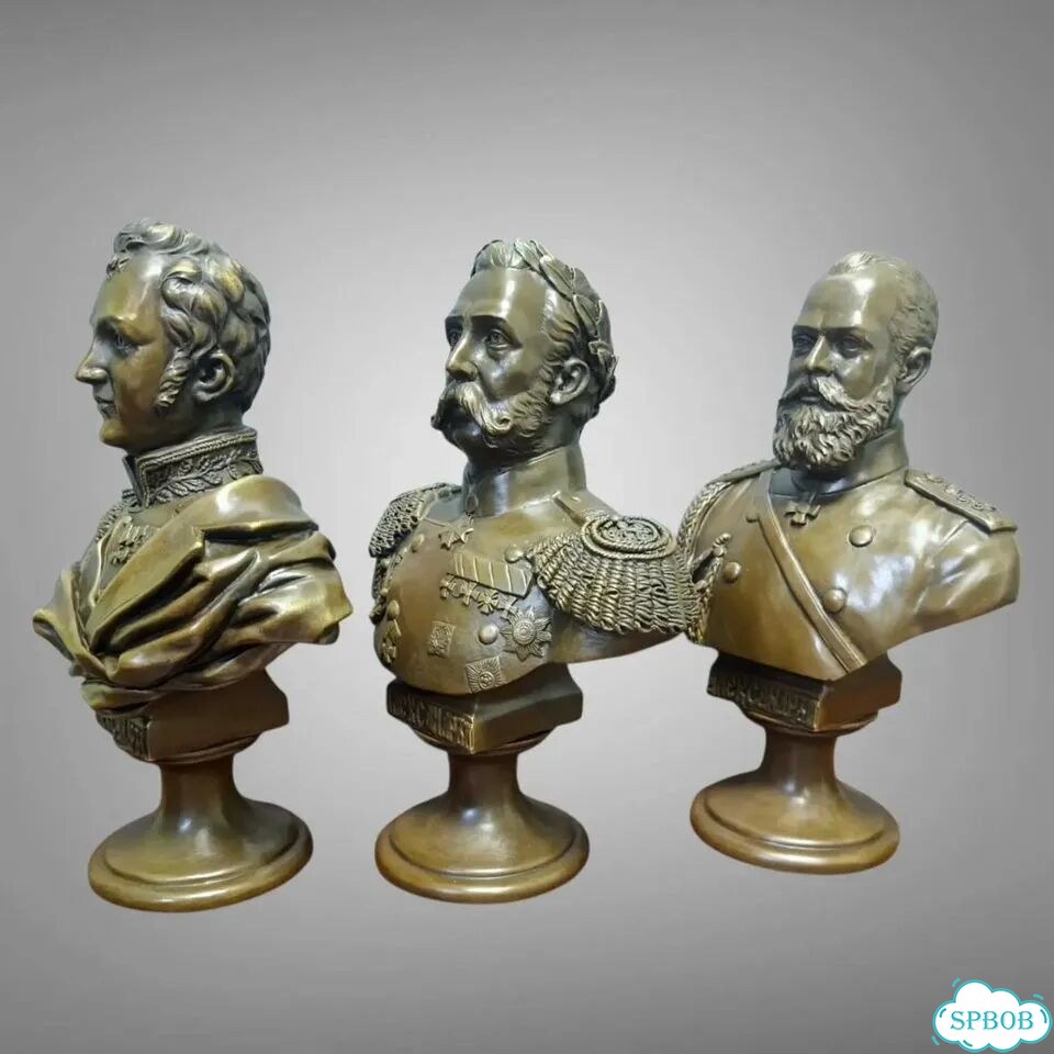 Статуэтки. 3 больших бюста. Александр 1,2,3 фото 3