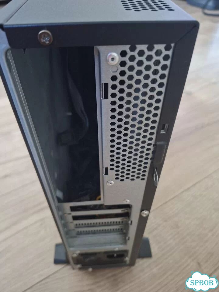 MSI игровой корпус Mini-Tower фото 3
